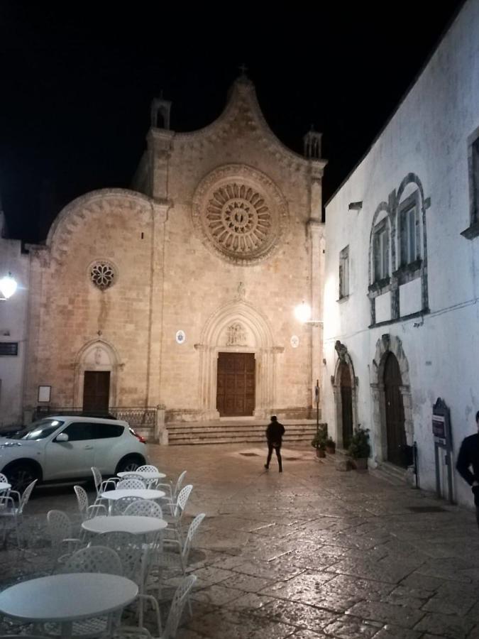 Casa Eduardo Bed & Breakfast Ostuni Exterior photo